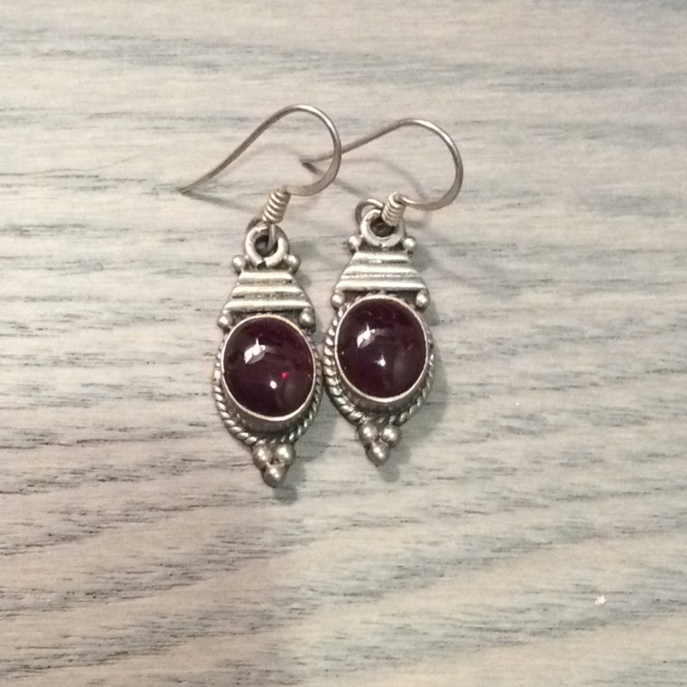 Silver metal pendant earrings